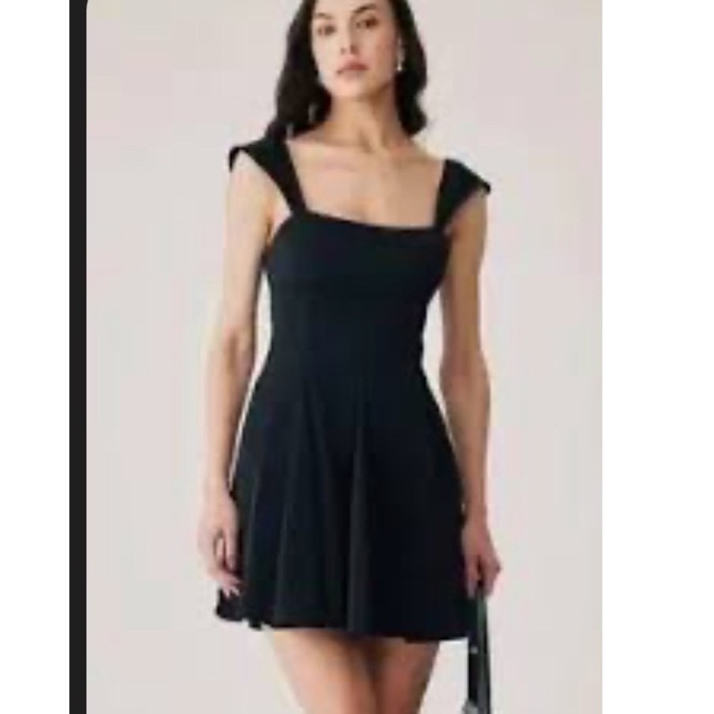 Rihoas Black Square Neck Fit and Flare Mini Dress NWT Small‎